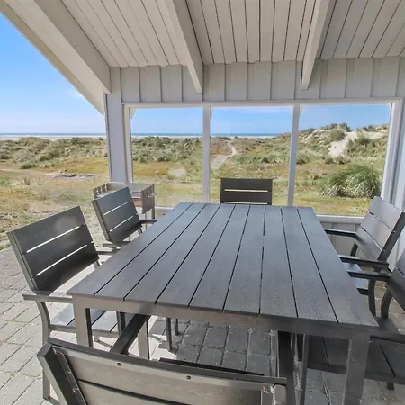 Wikar - 50m From The Sea By Interhome Nyaraló